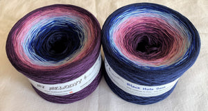 Wolltraum - My Melodyy Gradient Yarn: Black Hole Sun